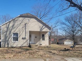 202 N B St, Bonne Terre, MO 63628