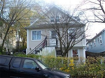 2nd image of 32 Continental St