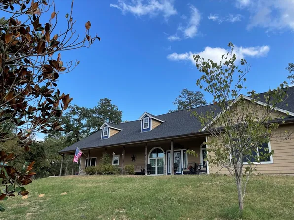 194 F County Rd #421, Buffalo, TX 75831