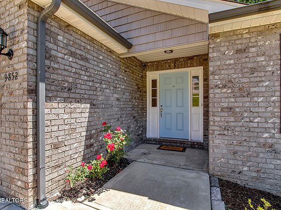 4th image of 9852 Chesney Hill Ln