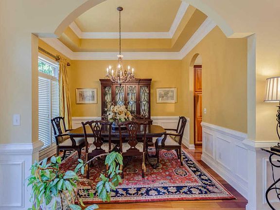 formal dining room
