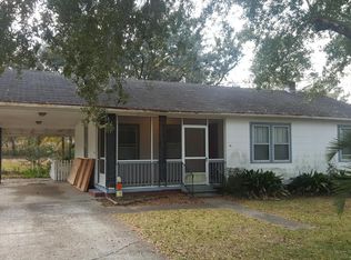 5913 Maple St, Hanahan, SC 29410