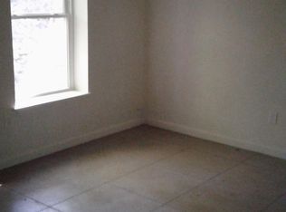 933 Main St APT 4, Bennington, VT 05201