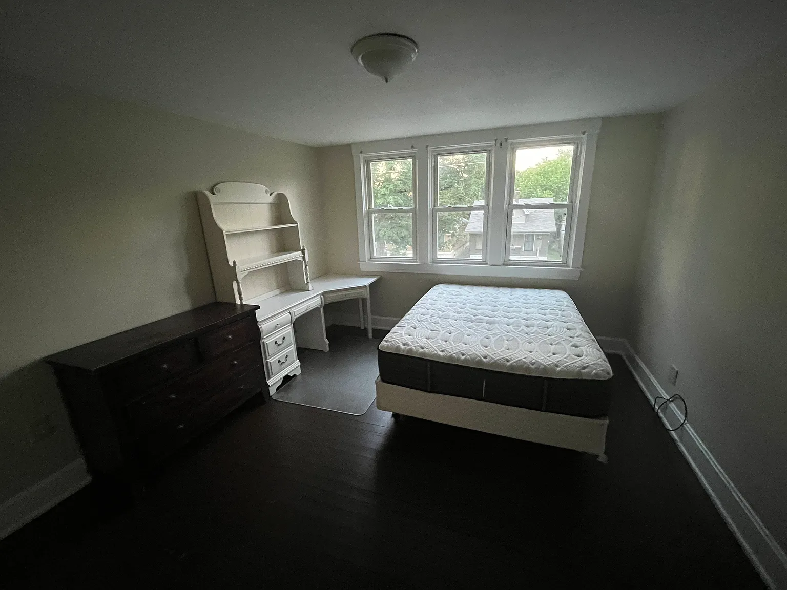 2318 Hale Ave — Photo 3