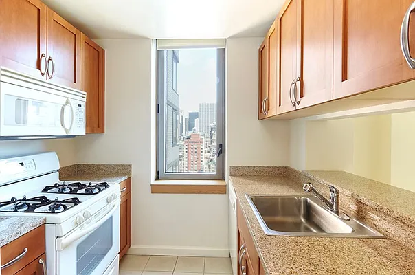 Rented by Compass | media 26