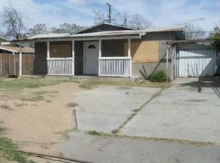 1714 Lake St, Bakersfield, CA 93305