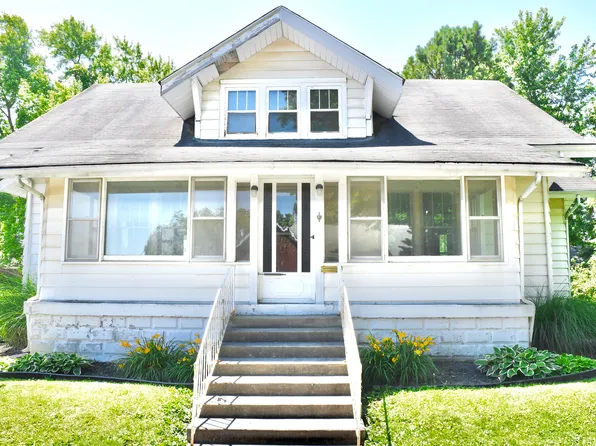 302 E 4th St, Sheridan, IN 46069