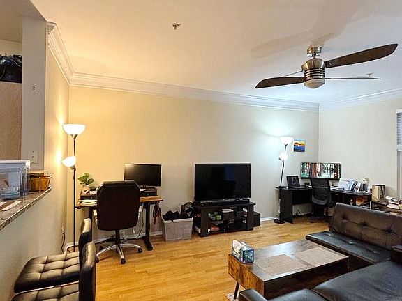 5th image of 1581 Spring Gate Dr Unit 5207