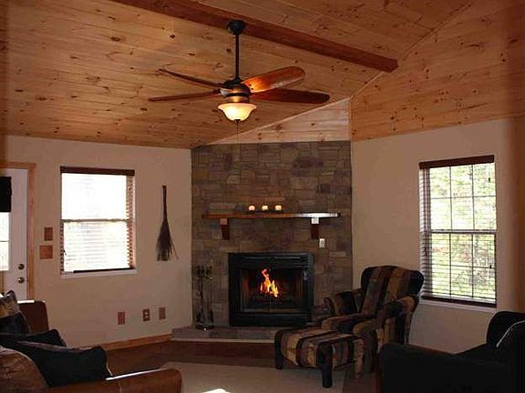 2nd image of 164 Pine Hollow Way