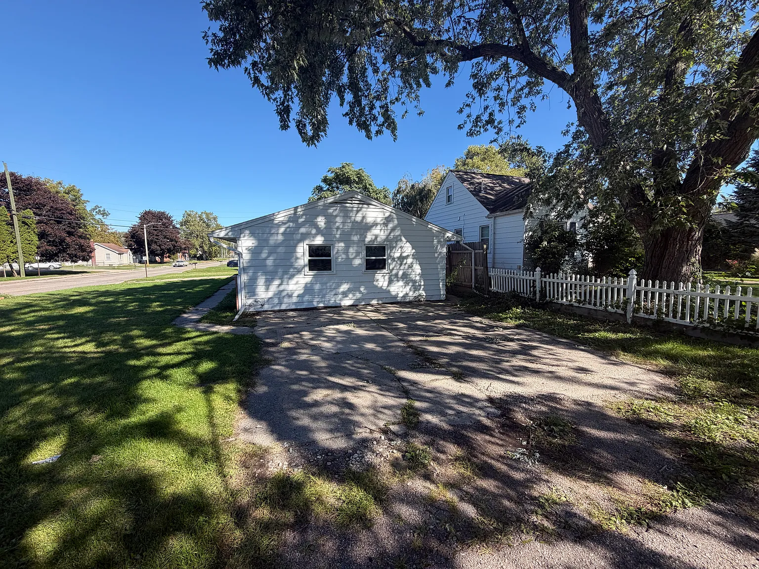 2 bed, 780 sqft, $1,250 — Photo 2
