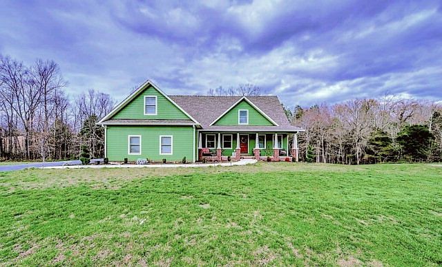 1st image of 2075 Eagle Landing Dr