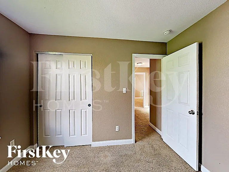 3944 Hornickel Dr — Photo 13