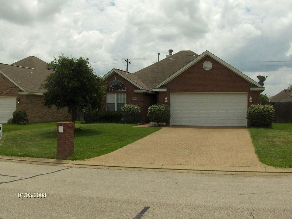 1st image of 214 Landsburg Ct