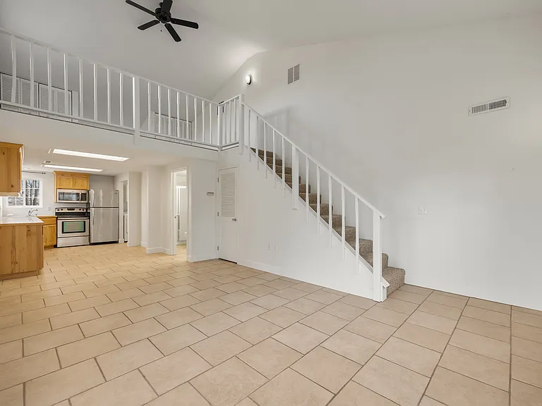 509 W Wagon Wheel Pr NW #A — Photo 6