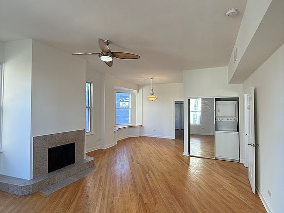 3rd image of 1039 Lasalle St #4