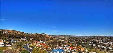 4th image of 2 Mar Del Rey