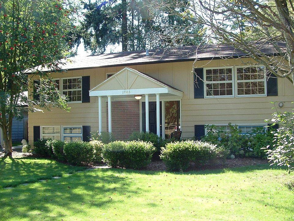 1st image of 1903 147th Pl SE