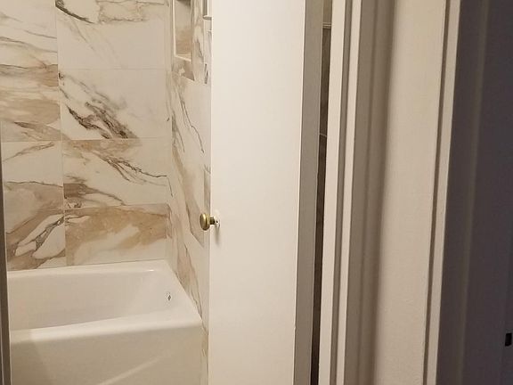2nd image of 14055 Burden Cres APT 6F