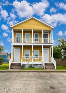 2401 Esplanade St #A & B, Ocean Springs, MS, 39564