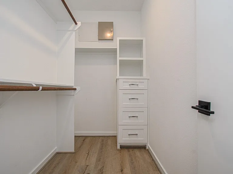 203 Danna Ln #D — Photo 18