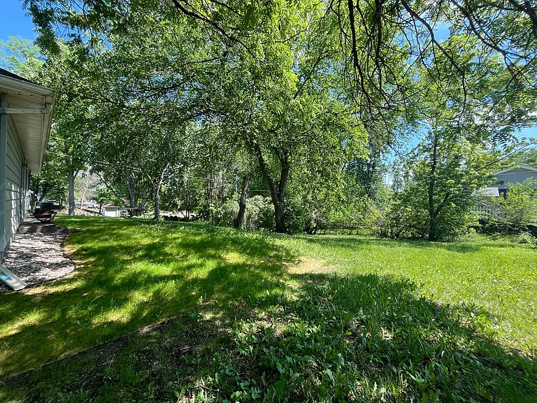 4301 Pleasant St SE — Photo 3