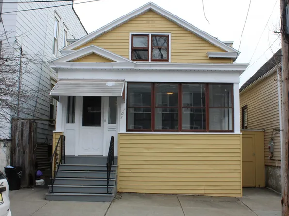 707 State Street, Albany, NY 12203