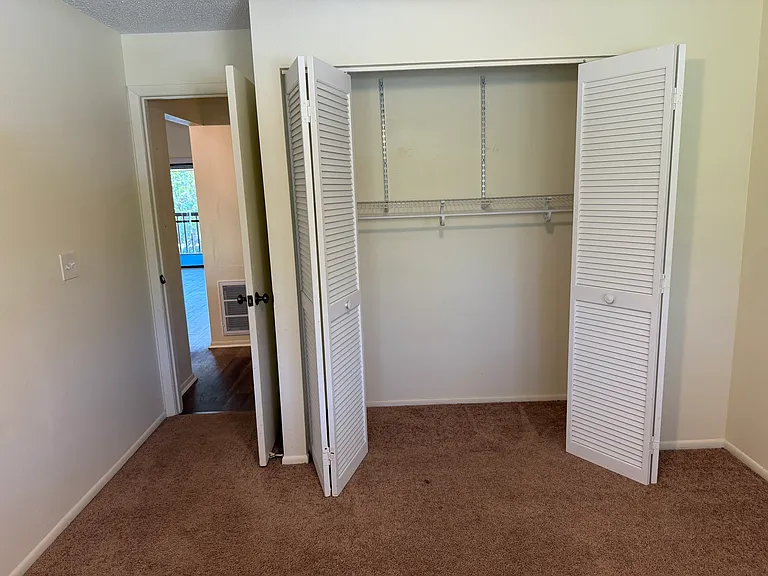 5182 Harpers Croft St #24 — Photo 9