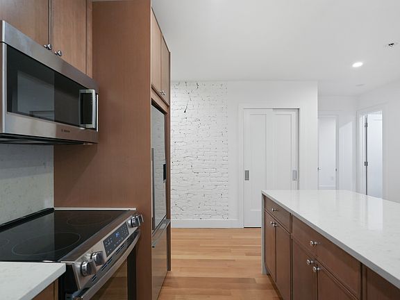 2nd image of 156-158 2nd Ave #2B