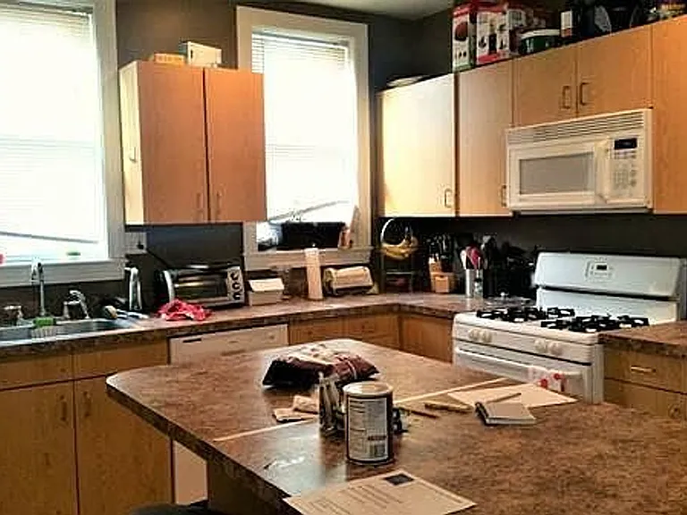 26 Farrington Ave #3 — Photo 3