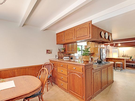 4th image of 1203 E Meda Ave