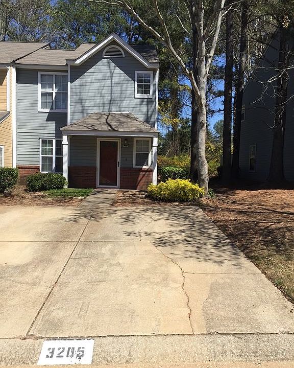 1st image of 3205 Long Iron Dr