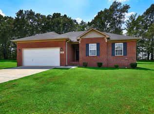 201 Maltese Ct, Huntsville, AL 35811