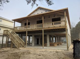 1800 NW 18th Ct, Crystal River, FL 34428