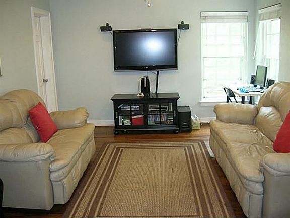 5th image of 624 Misty Glen Ln