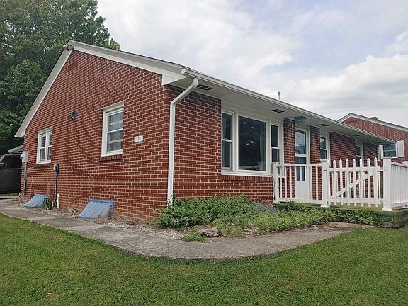 2nd image of 305 N 26th St