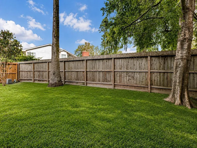 3102 Ashford Bend Dr — Photo 26