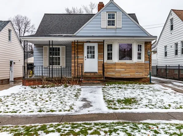4393 W 58th St, Cleveland, OH 44144