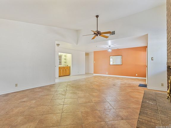 3rd image of 1815 Shoal Run St