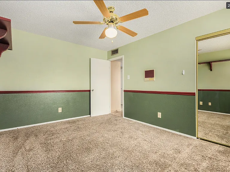 4403 S Terrace Rd — Photo 30