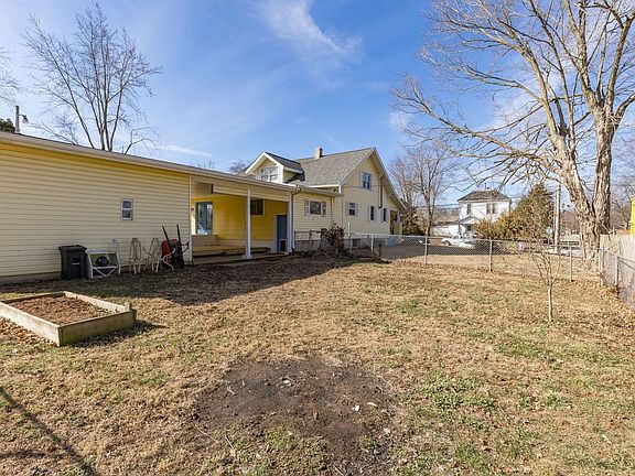 4 Web Or Mls 004 420 S Washington St Farmington Mo