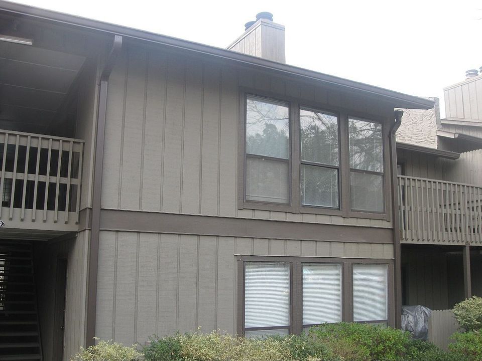 1st image of 204 Smokerise Cir SE