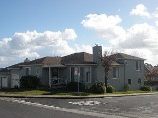 1st image of 319 Northwood Dr