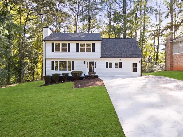3971 Veracruz Dr, Decatur, GA 30034