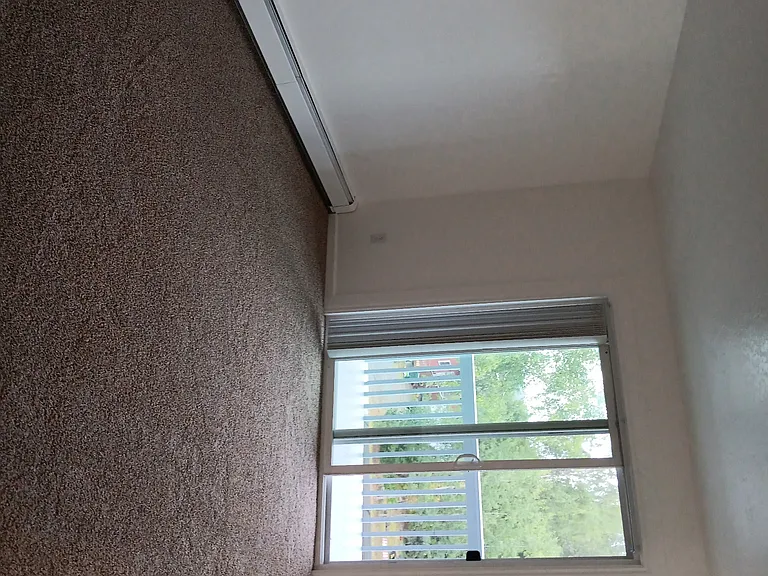 Eagle Crest Manor — Photo 18