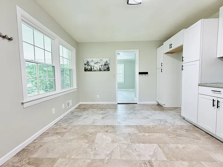 836 Delverton Rd — Photo 4