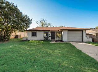 5616 Bonner Dr, Haltom City, TX 76148