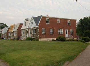9615 Convent Ave, Philadelphia, PA 19114