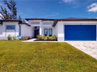 313 SW 21st Ln, Cape Coral, FL 33991