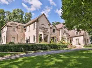 3 Pineview Cir, Purchase, NY 10577