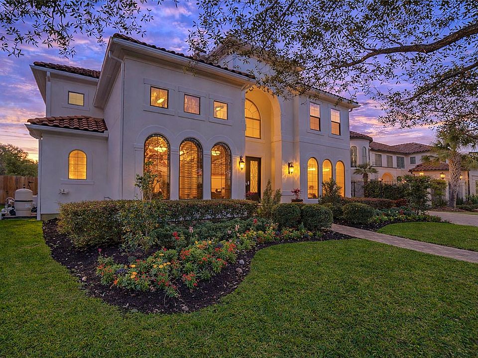 1st image of 14014 Hampton Cove Dr